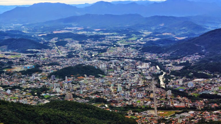 Explorando Jaraguá do Sul e Cidades Vizinhas